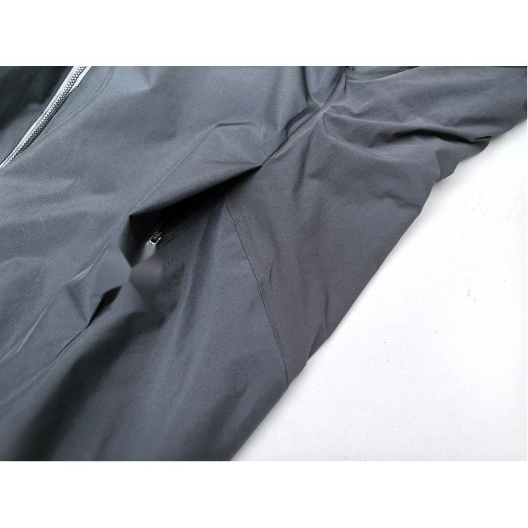 Y066023 Couple Outdoor Down Jacket construction detail 4