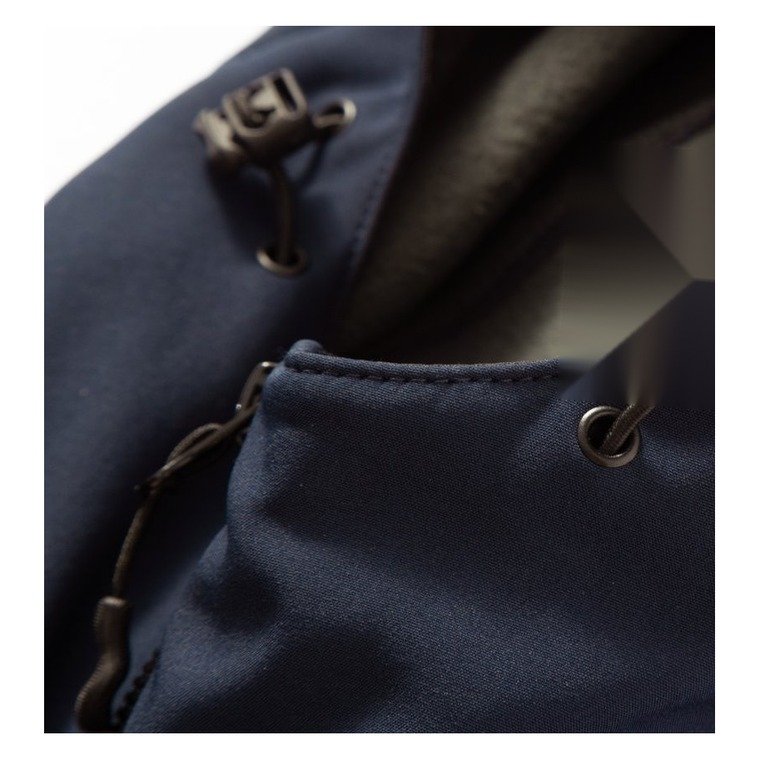 Y025016 Couple Softshell Jacket construction detail 1