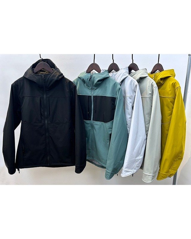 Y099027 Couple Softshell Jacket in Black