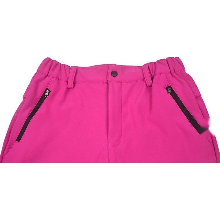 K097001 Couple Softshell Pants construction detail 1