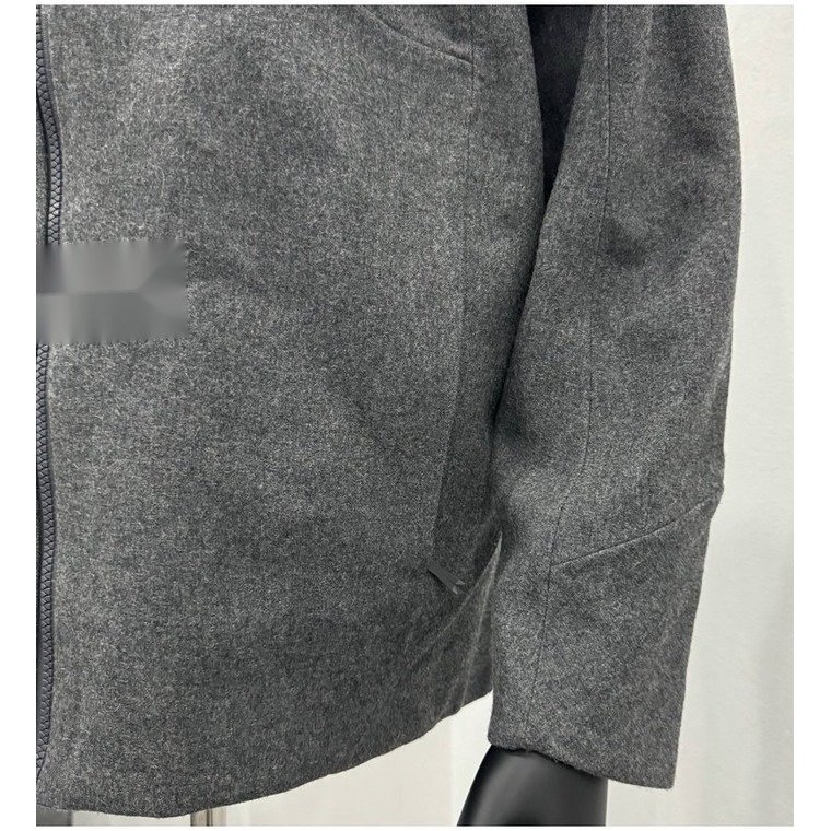 Y065208 Couple Wool Hoody Jacket construction detail 4