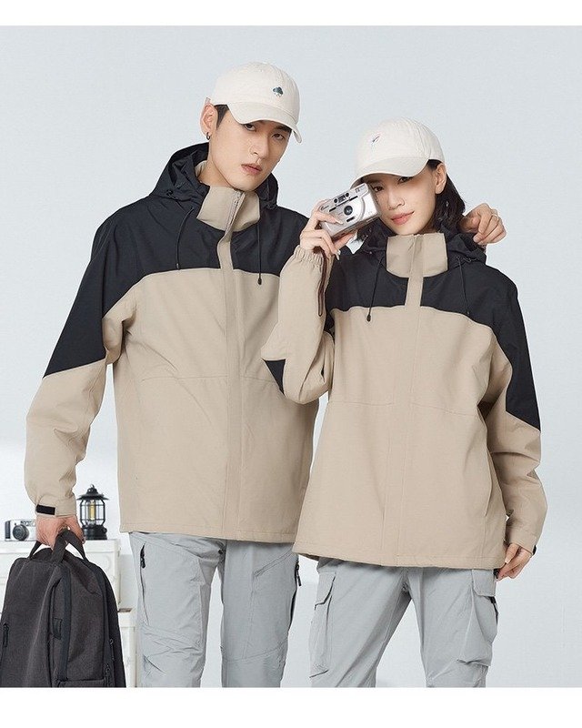Y035020 Fleece-Lined Hardshell in Khaki