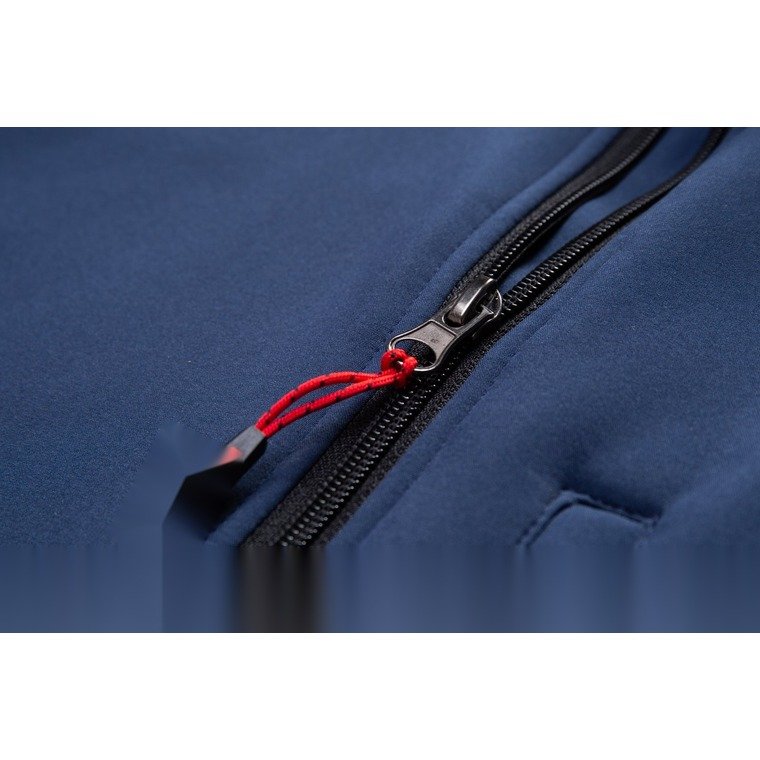 Y025014 Stand-Collar Softshell construction detail 2