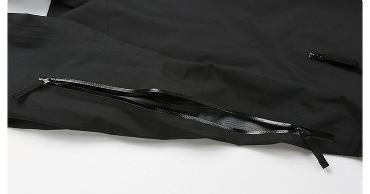 Seam Taping Process Explained: How Waterproof Jackets Keep Water Out