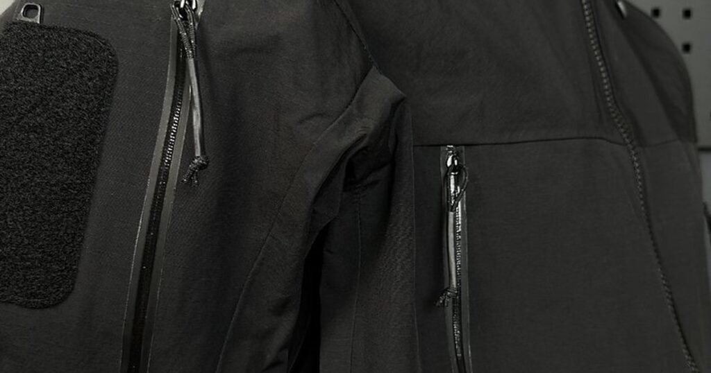 Softshell Jacket Manufacturer for Workwear & Uniform Brands: Spec, MOQ and Logo Program (2026)