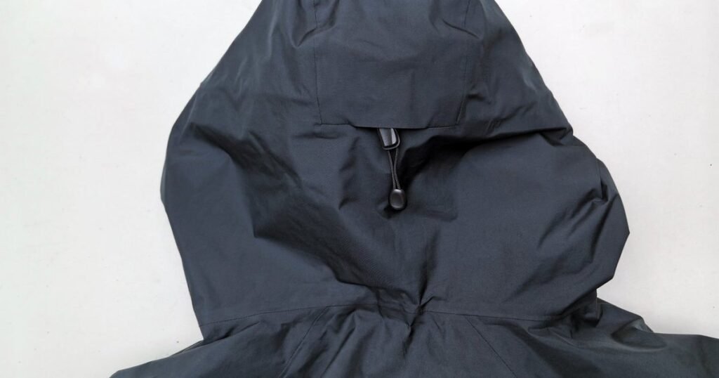 Synthetic Insulation vs Down: Which Wins in Cold, Wet Conditions